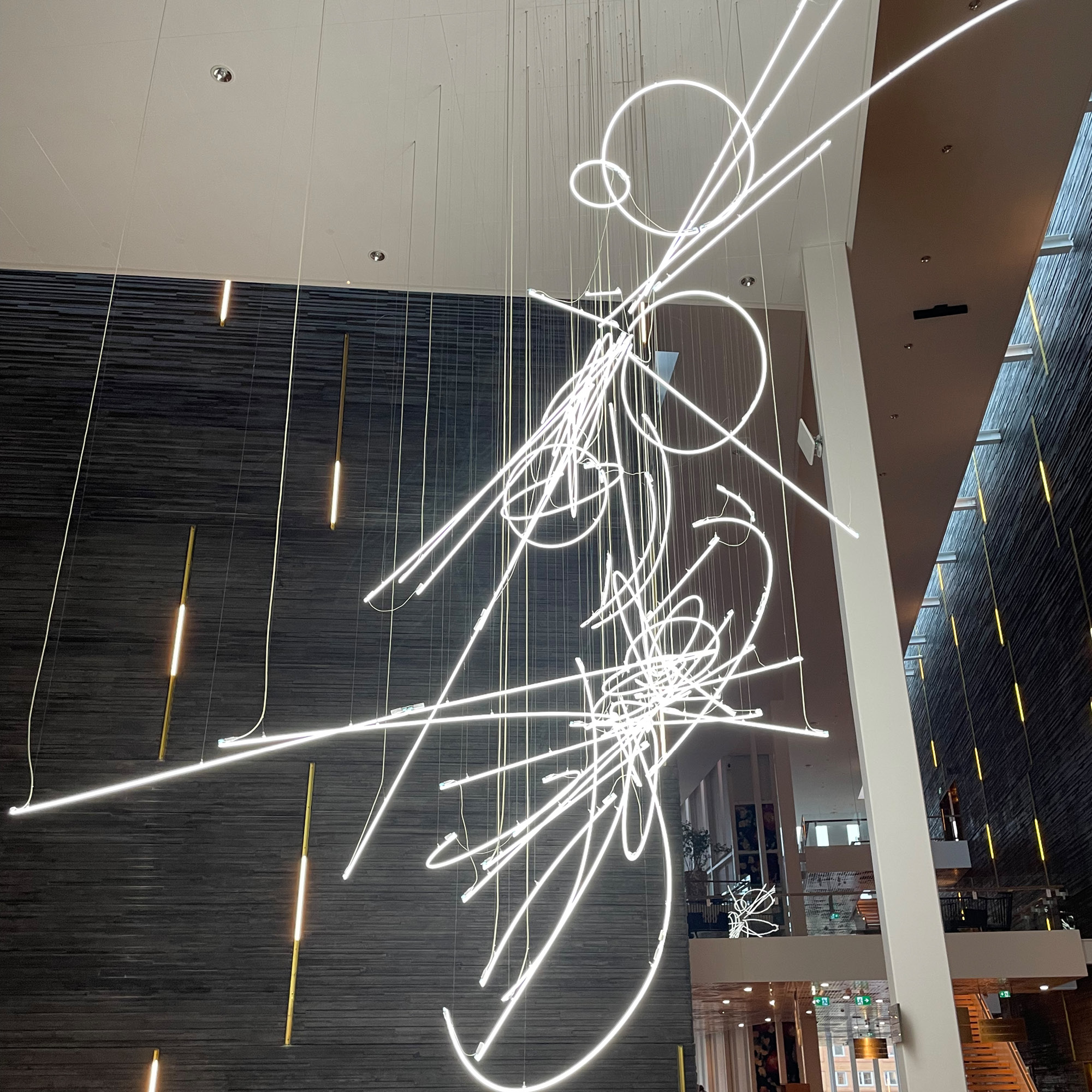 MSO-malmo-symfoniorkester-kolossal-lampa-2